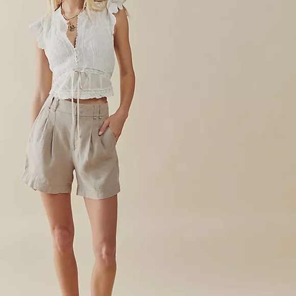 Free People Pants - NWT Free People Chelsea Linen Shorts/Medium/Sand